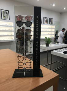 Expositor de gafas Hannibal laguna